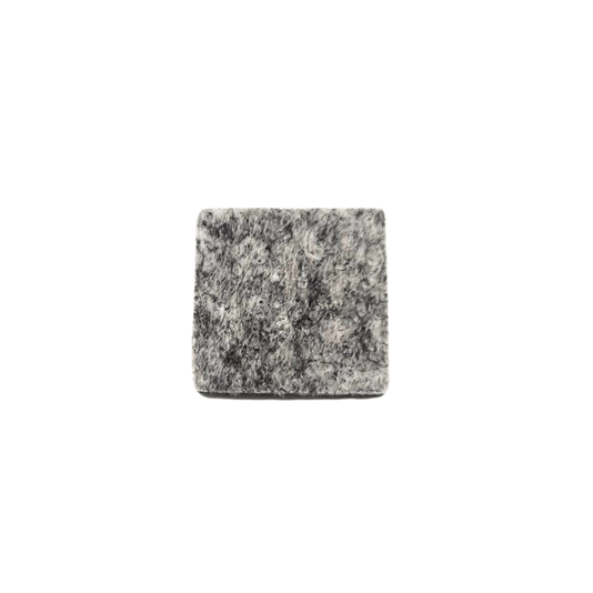 Feltro Adesivo Quadrado Tnt 20mm Cinza Cartela com 32 Peças