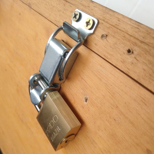 Grampo Fecho Trava Rápido Pressão Porta Cadeado Fa3/e1