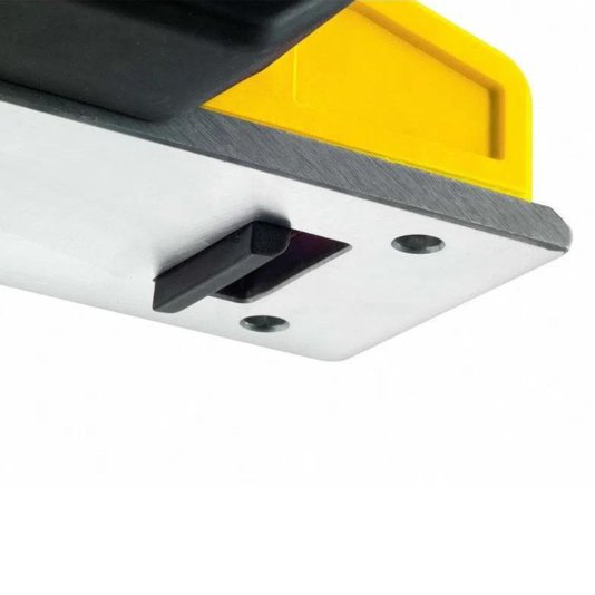 Plaina Elétrica 750w 220v 82mm Stpp7502 Stanley