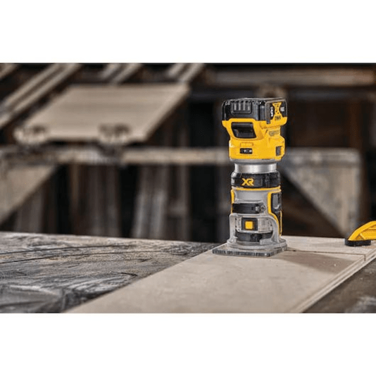 Tupia Compacta 20v Brushless Sem Bateria Dcw600b Dewalt